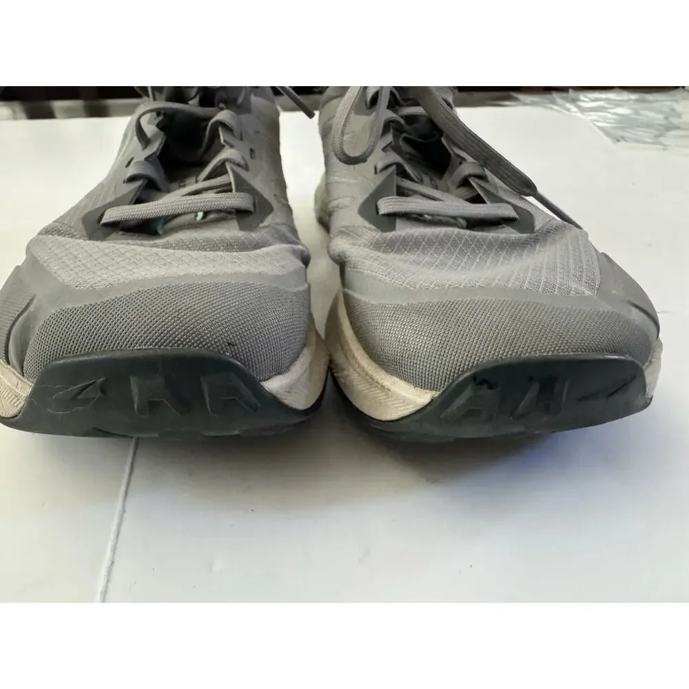 Altra Lone Peak 9 **FLAWS Womens Size 6 WIDE Trail Sneakers Gray Running Shoes